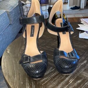 White House Black Market Black Textured Heels